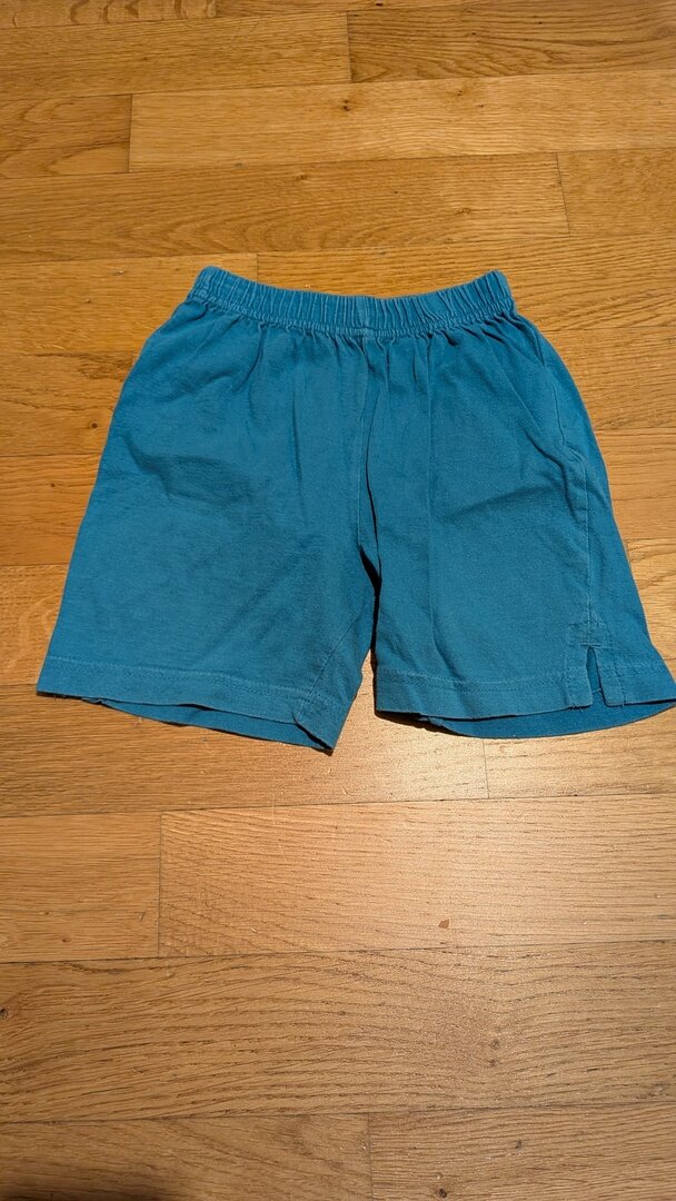 Hose kurz, Grösse 86