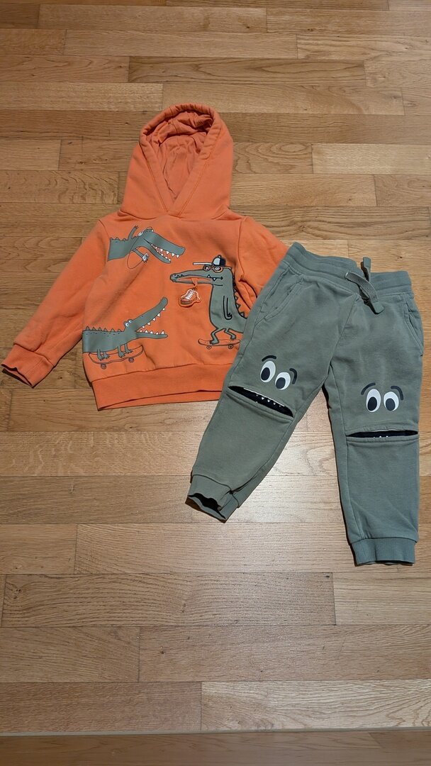 Set C&A, Grösse 92