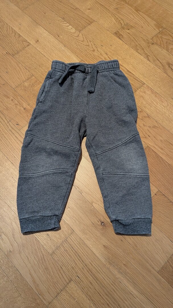 Hose Primark, Grösse 92