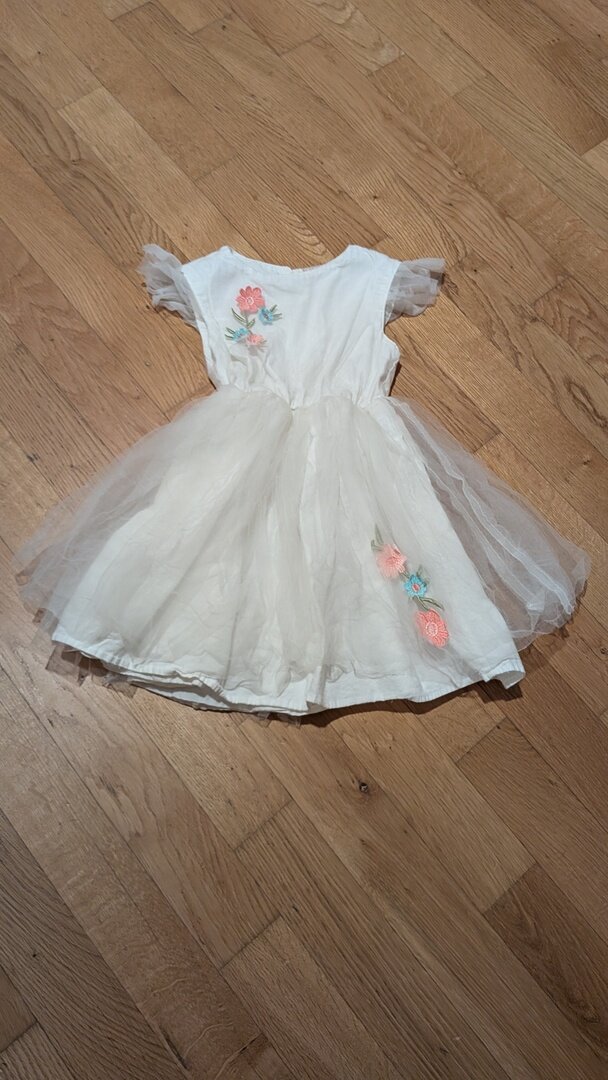 Kleid lupilu, Grösse 110/116